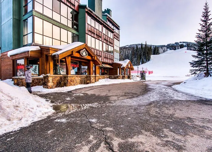 Summit House East 113 Copper Mountain