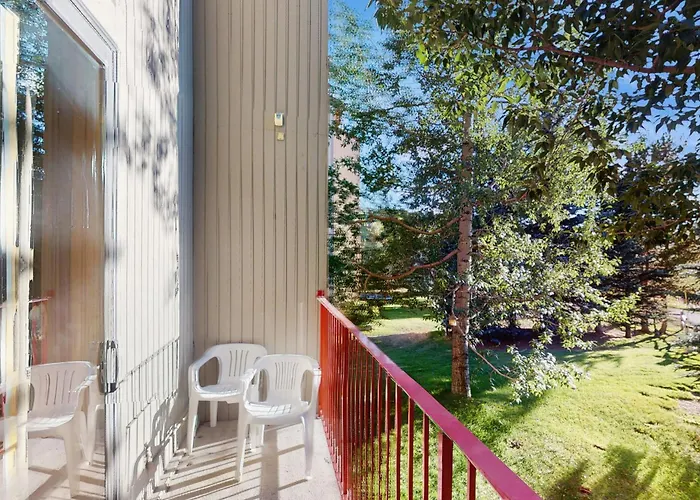 Apartment Summit House East 113